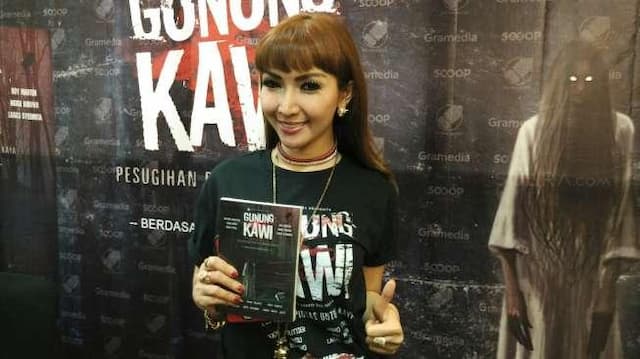 Pengalaman Mistis Roro Fitria Saat Syuting Film "Gunung Kawi"