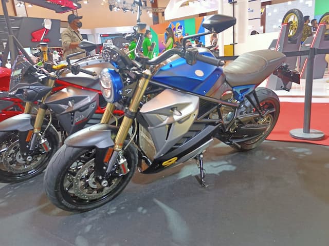 FOTO: Energica EsseEsse9+ Andalan Polri Hadir di IMOS 2022