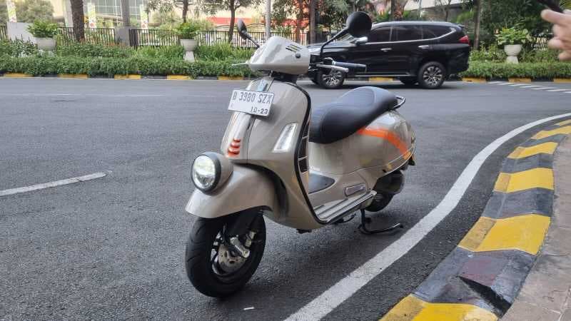 Spesifikasi Vespa GTV 300 HPE, Tampilan Baru Mesin Masih Sama?