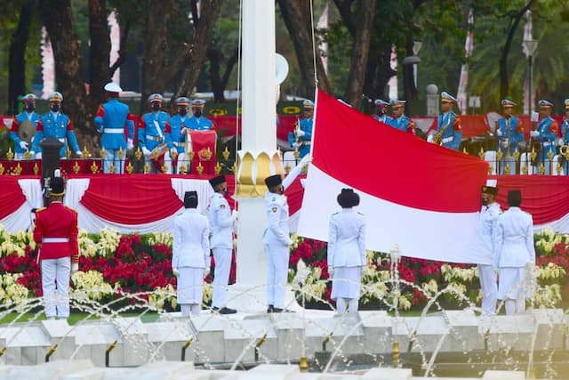 Momen Viral HUT RI Ke-78, Suara Merdu Putri Ariani Hingga Keusilan Pak Bas