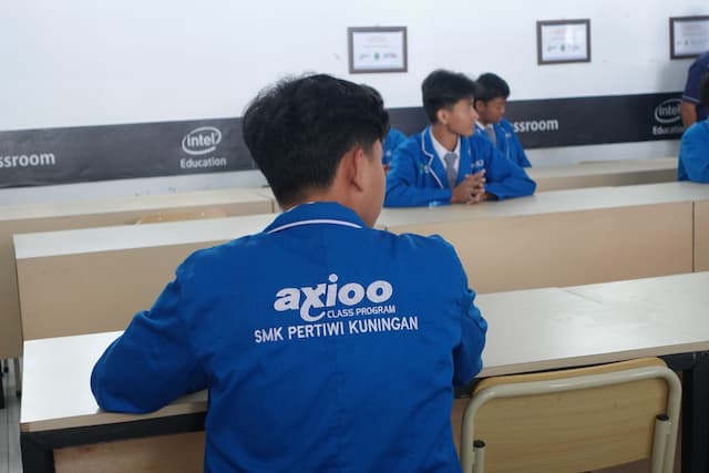Intel dan Axioo Collab, Hadirkan Kurikulum 'AI For Youth' di Indonesia