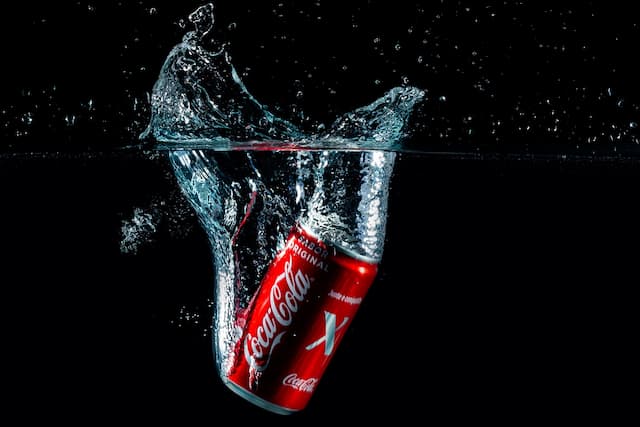 Bakal Ada Realme 10 Pro Coca-Cola Edition, Ada yang Mau Beli?