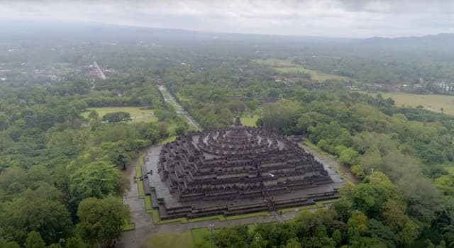 Usai PHK, Zenius <i>Collab</i> dengan Kemenparekraf untuk Pariwisata Lokal