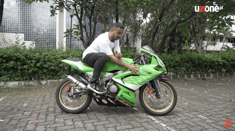 VIDEO: Siapa Bilang Kawasaki Ninja R 150 2021 Jadul? 