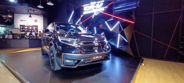 Kena PPnBM, Harga Honda CR-V Black Edition Tembus Rp650 Juta