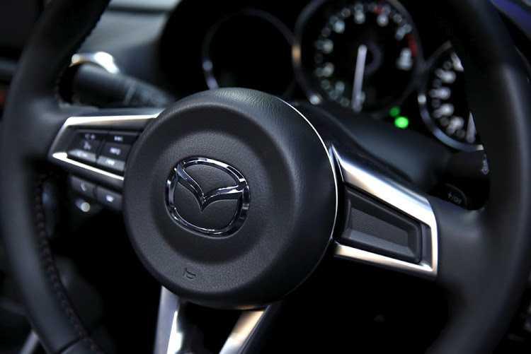 Airbag Takata Makan Korban Lagi, Kali Ini Mazda Indonesia Harus Recall