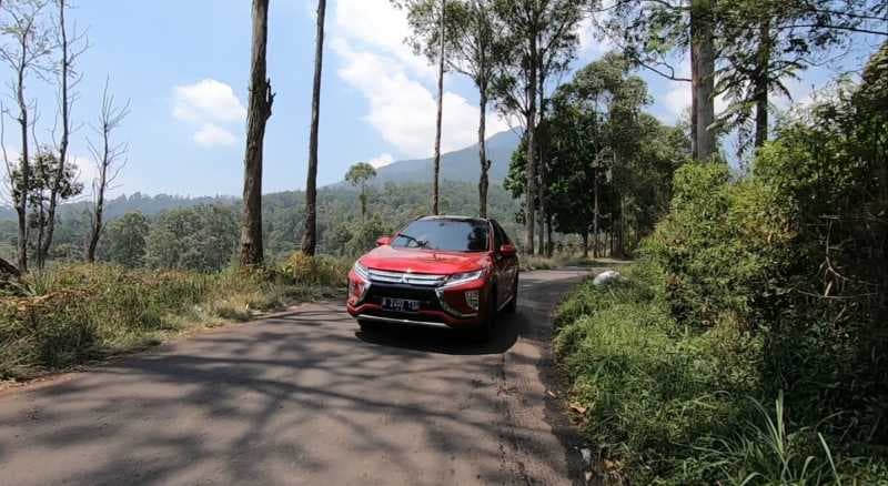 VIDEO Test Drive Mitsubishi Eclipse Cross