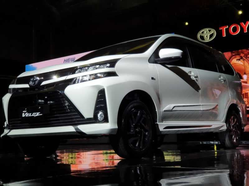 Toyota Avanza Masih jadi Mobil Bekas Paling Laris