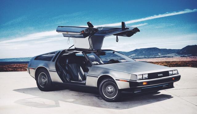 Kontroversi Kokain Dibalik Mobil DeLorean yang Ikonik