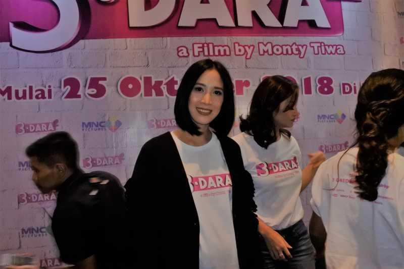 7 Fakta Fanny Fabriana Sedang Hamil Anak Ketiga