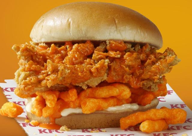 Menu Baru KFC: Burger Ayam dengan Cheetos