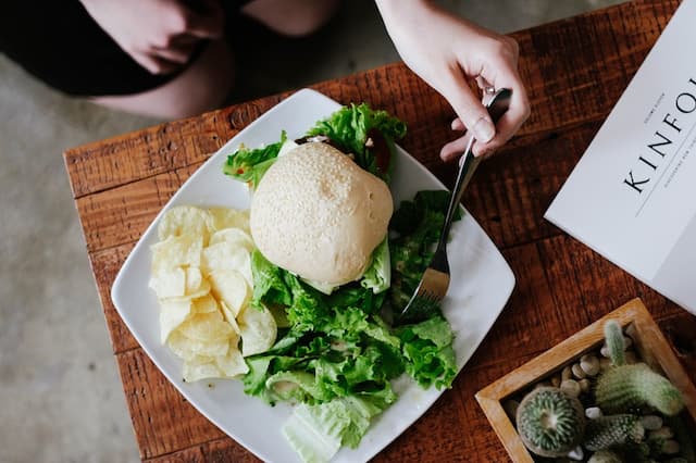 Pilihan Menu Sahur yang Bikin Kamu Kenyang Lebih Lama