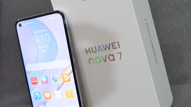 Samsung Bakal Hentikan Pasokan Chip untuk Ponsel Huawei
