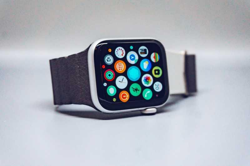 Selain Gula Darah dan Kadar Alkohol, Apple Watch Juga Bisa Ukur Suhu Badan?