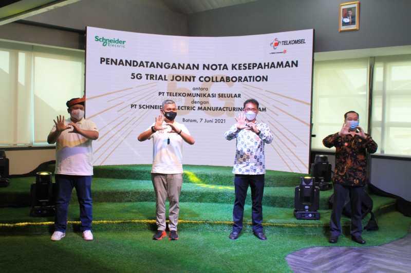 Telkomsel Gandeng Schneider Electric untuk Kembangkan Teknologi 5G