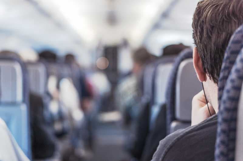 5 Etika Sebelum Naik Pesawat agar Tak Bikin Kesal Penumpang Lain