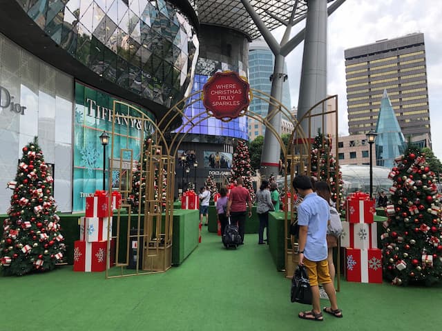 Jelang Natal, Spot Instagramable Bertebaran di Orchard Road Singapura