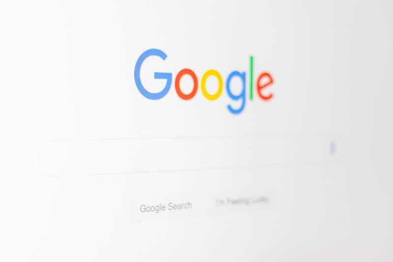 Google Bakal Blokir Iklan di Konten Konspirasi Soal Virus Corona