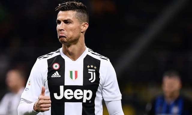 Ronaldo, Orang Pertama dengan 200 Juta Followers di Instagram