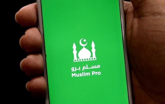 Pengembang Muslim Pro Bantah Jual Data ke Militer AS