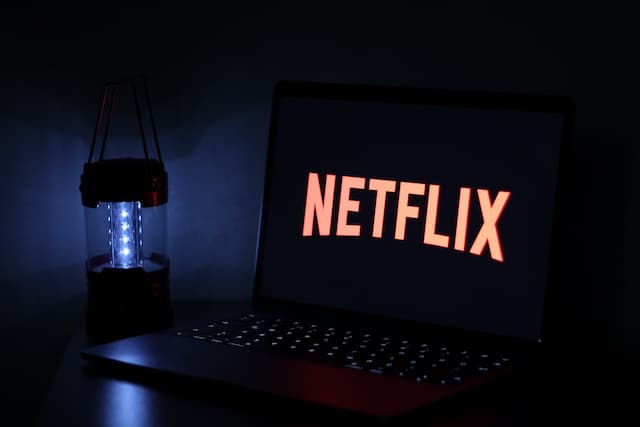Cara Matikan Fitur Autoplay saat Nonton di Netflix