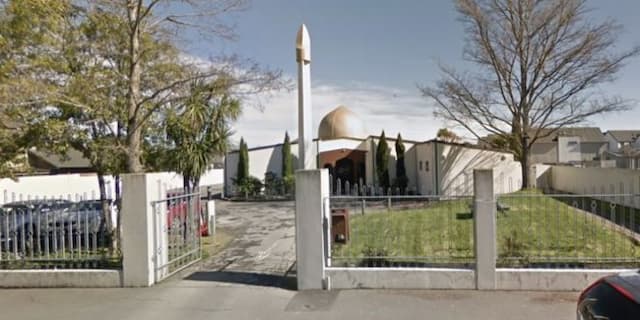 Setop Sebar Video Penembakan di Masjid Selandia Baru