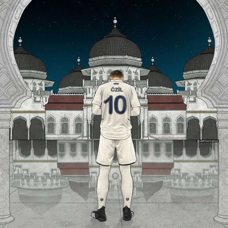 Mesut Ozil Posting Gambar Dirinya di Depan Masjid Raya Baiturrahman, Ucapkan HUT Ke-76 RI