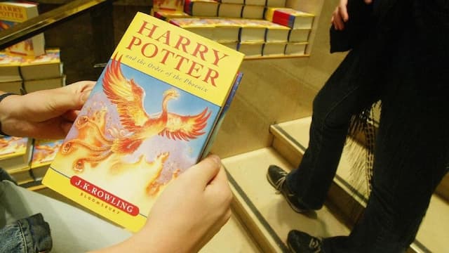Sekolah di AS Singkirkan Harry Potter Karena Konten Sihir