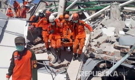 Tujuh Atlet Paralayang Korban Gempa Palu Belum Ditemukan