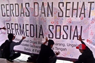 Blokir Tak Efektif, Menkominfo Harap Fatwa MUI Berantas Hoax