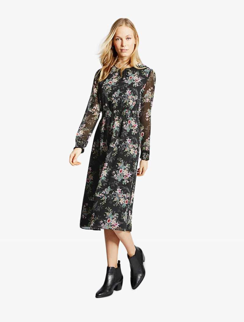 20 Rekomendasi Floral Dress untuk Dipakai Musim Ini