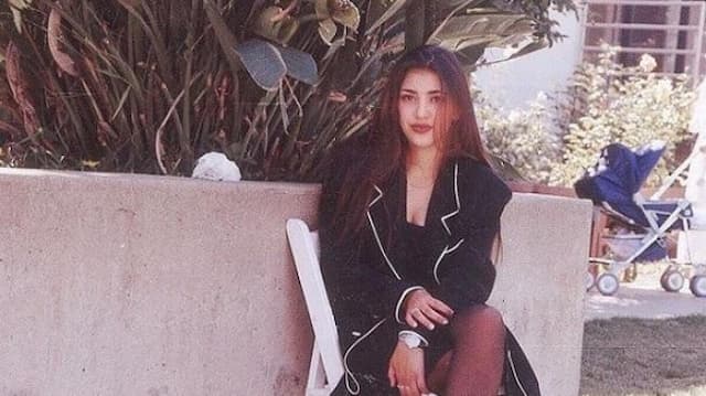 Cantik dan Seksi, Kim Kardashian Remaja Mirip Seleb Indonesia?