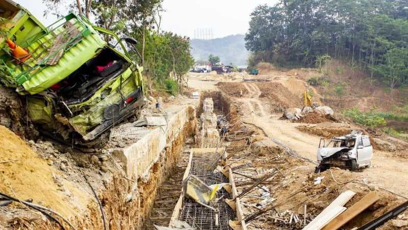 Buntut Kecelakaan di Tol, Menhub Minta Operator Tambah Rambu