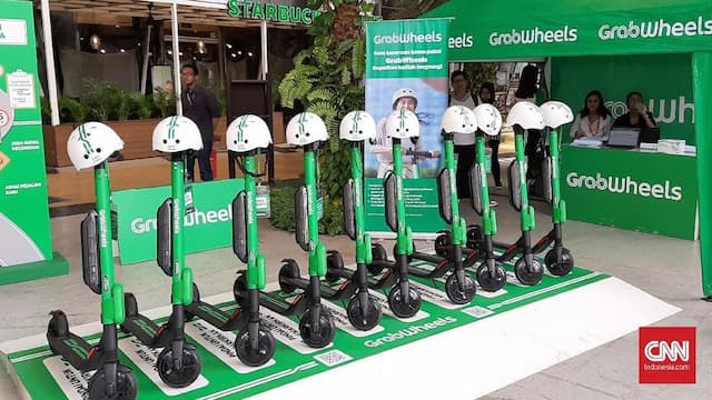 Grab Uji Coba Skuter Listrik Pertama di Indonesia