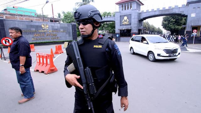 Jalan Depan Mako Brimob Masih Ditutup Usai Kerusuhan