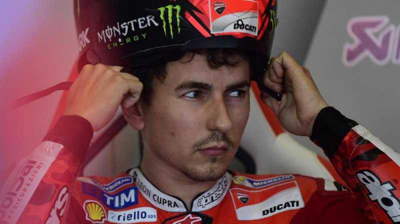 Lorenzo Tak Cemburu Kesuksesan Dovizioso