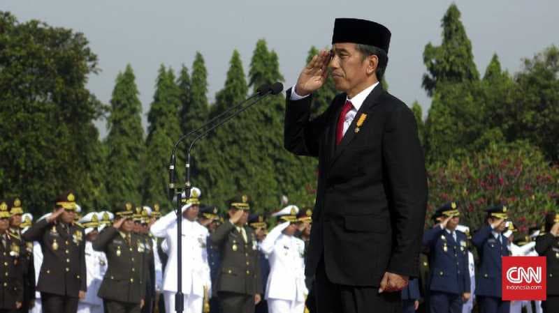 Jokowi Pimpin Peringatan Hari Pahlawan di TMP Kalibata