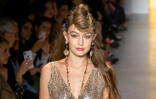 Dituntut Paparazzi, Gigi Hadid Buka Suara di Instagram