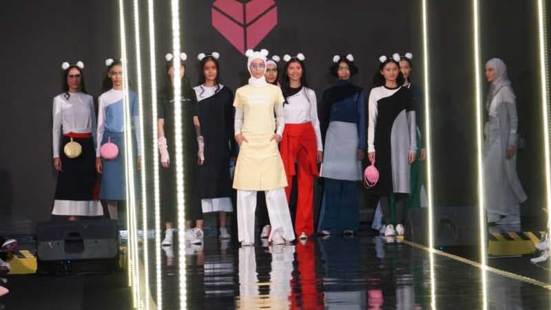 Kemeriahan Hari Kedua Jakarta Modest Fashion Week 2018
