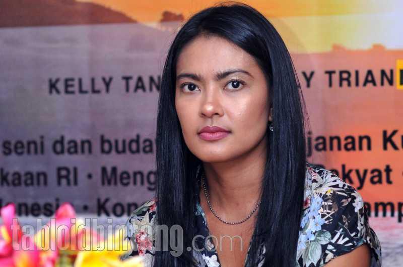 Ini Alasan Lola Amaria Filmkan Kisah Atlet Panjat Tebing Aries Susanti Rahayu