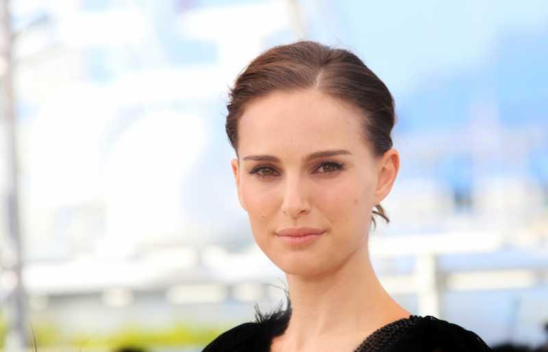 Natalie Portman Bantah Pernah Pacaran dengan Moby