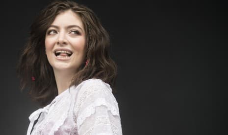 Lorde Pertimbangkan Batalkan Konsernya di Tel Aviv