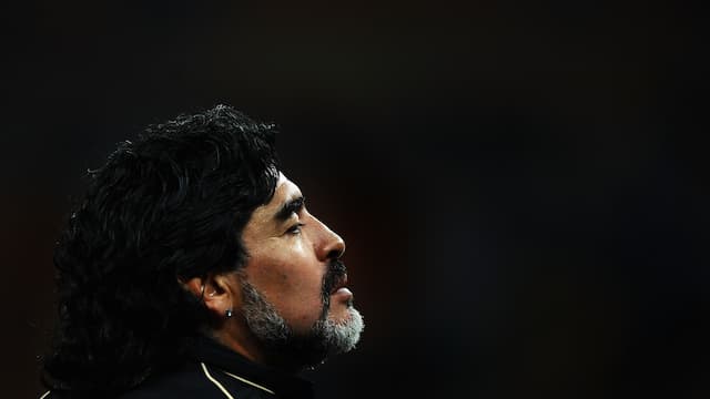 Hina Donald Trump, Maradona Ditolak Masuk Amerika