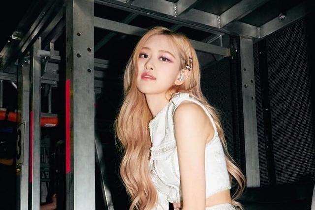 MUA BlackPink Ungkap Rahasia Riasan Seperti Rose, Lipstiknya Beli di Jakarta, Lo!