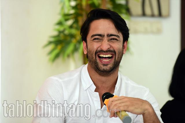 Shaheer Sheikh Berusaha Keras Belajar Bahasa Indonesia