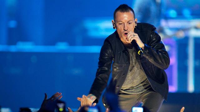 Chester Bennington Sempat Frustrasi karena Cibiran Fans