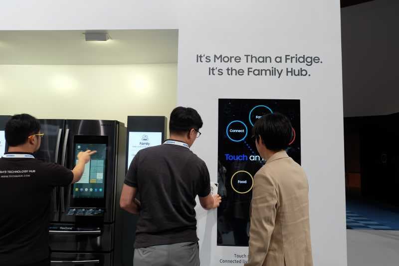 Laporan dari Singapura: Bisa Diajak Ngomong, Kulkas Samsung jadi Teman Ngobrol