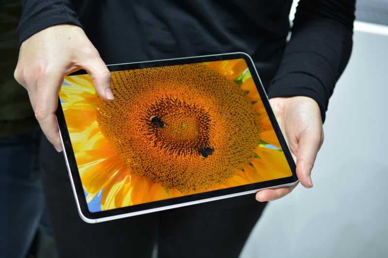 Kece, iPad Pro Baru Tanpa Tombol Home