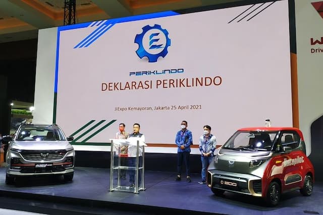 Moeldoko Pimpin Perkumpulan Industri Kendaraan Listrik di Indonesia