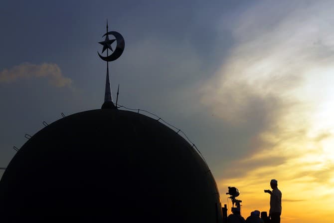 Aturan Penggunaan Toa Masjid, Untuk Bangunkan Sahur?